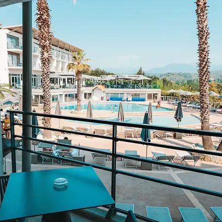 Aparthotel Résidence Baie Des Anges By Thalazur 3*