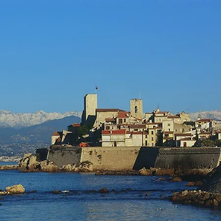 Thalazur - & 4* Antibes