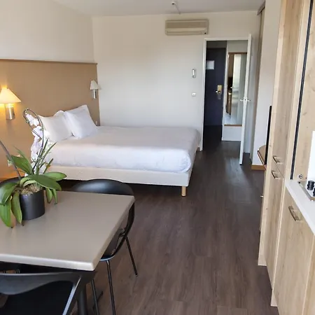 Résidence Baie Des Anges By Thalazur 4* Antibes